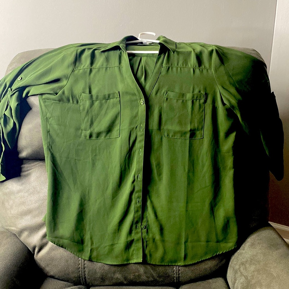 Green button down shirt with adjustable sleeves